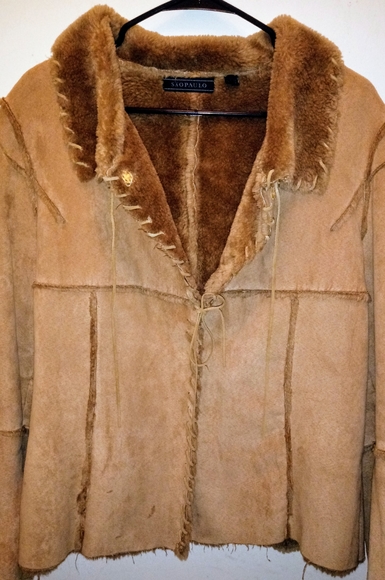 Coat - Picture 1 of 2